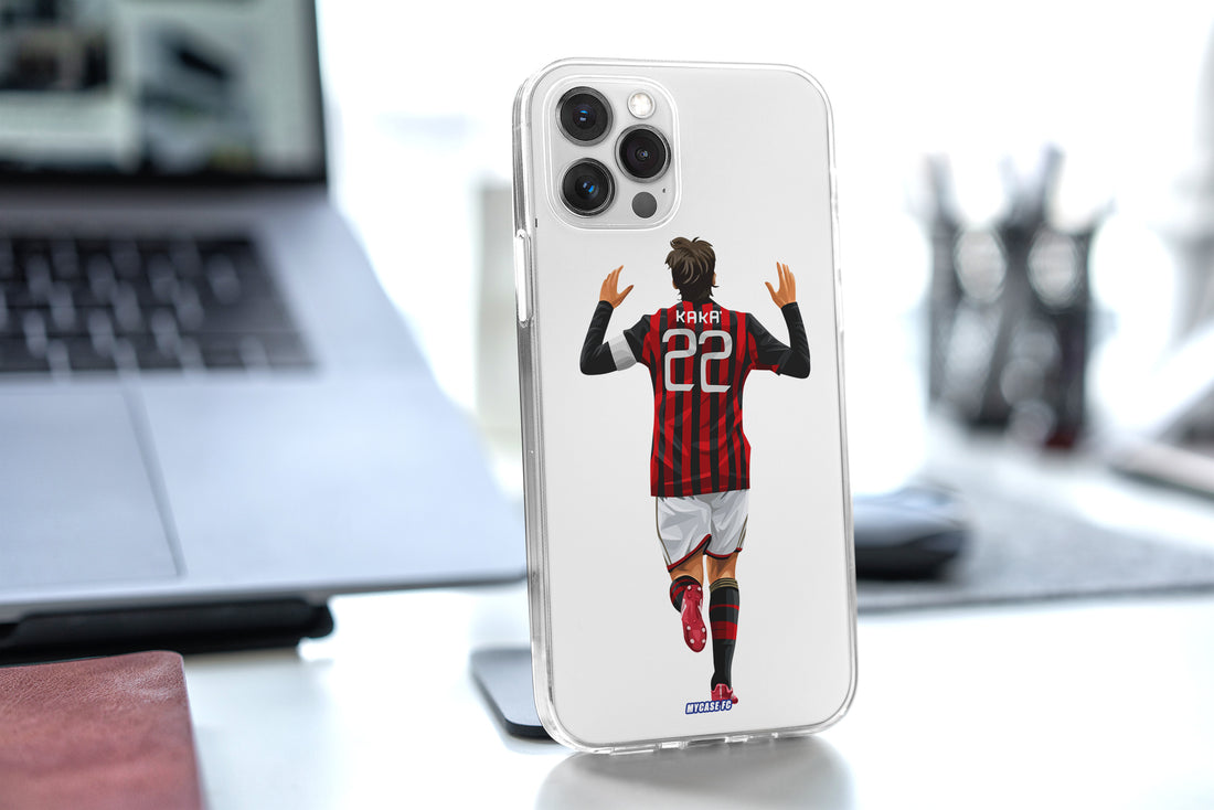Quelle coque de téléphone iPhone 15 Pro de l'AC Milan choisir ?
